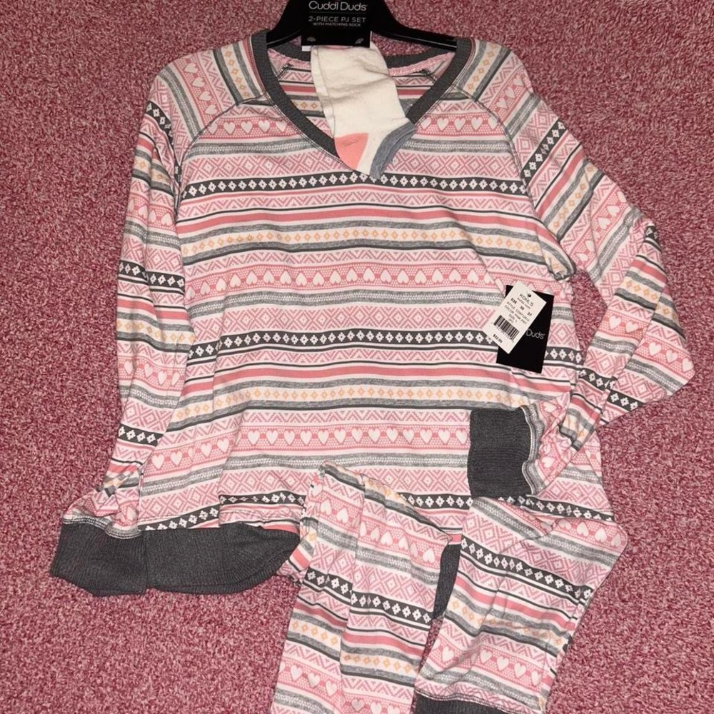 Women’s Cuddl Duds Pajama Set - Pink, Gray, and White Pattern